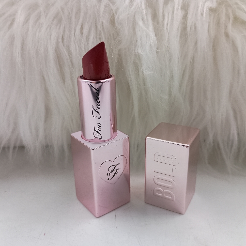 Too Faced LADY BOLD Lipstick. Shade: Trailblazer